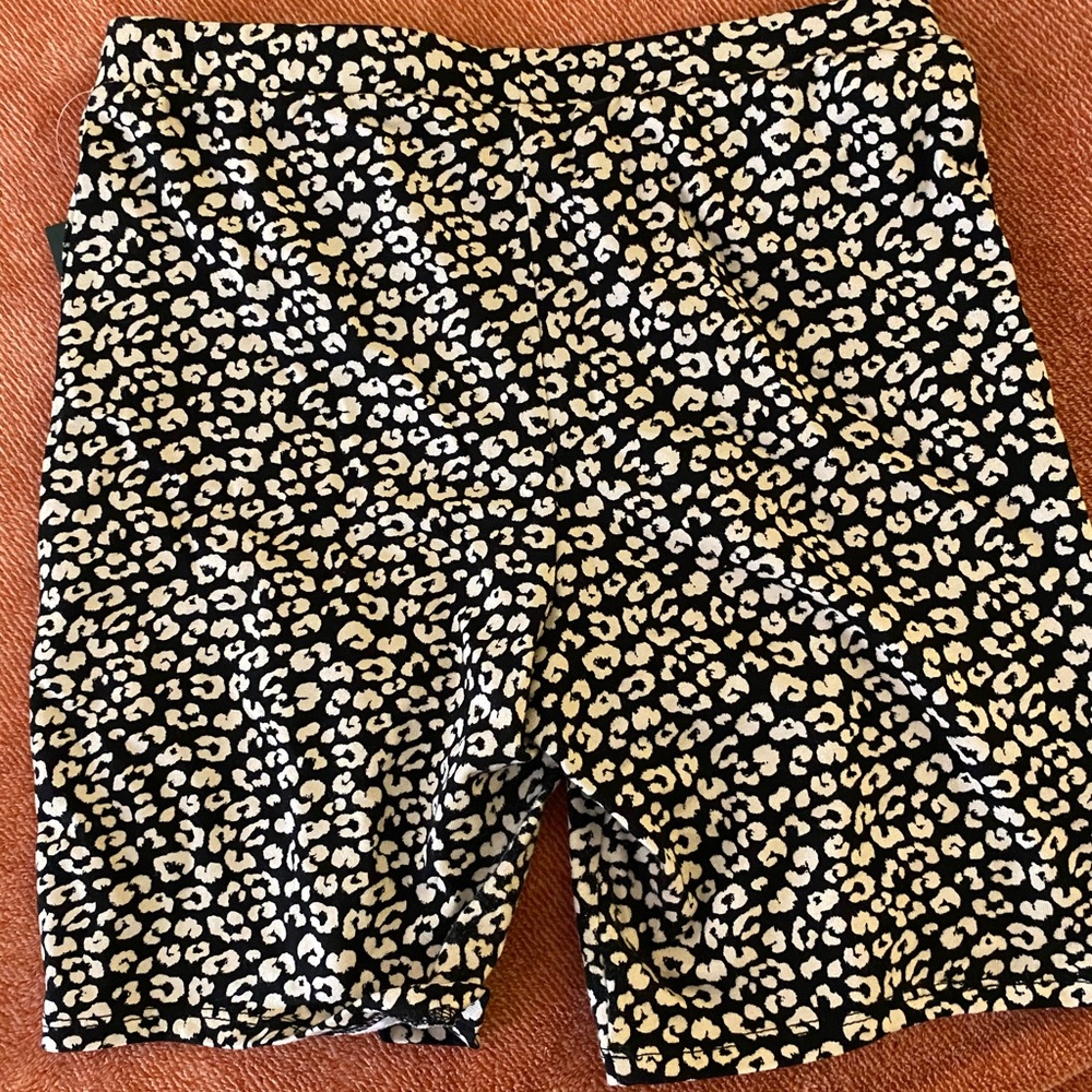 BIKER SHORTS